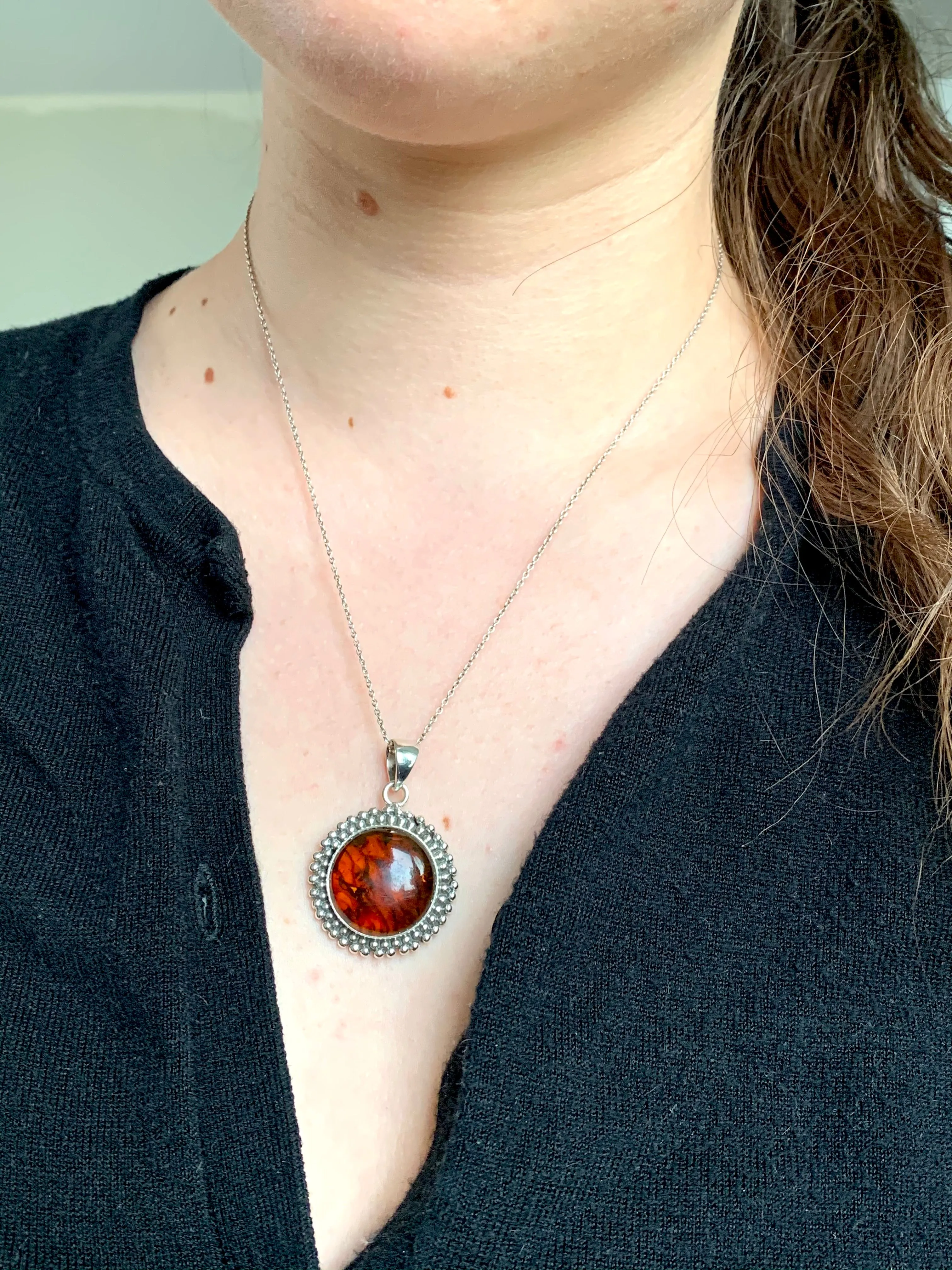 Amber Fausta Pendant