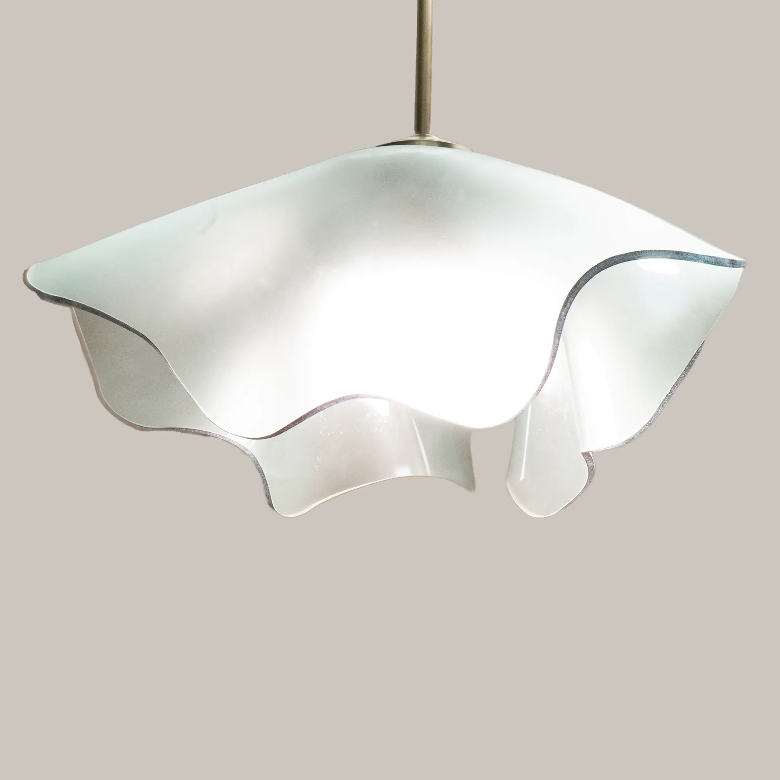 Anemone Pendant Light