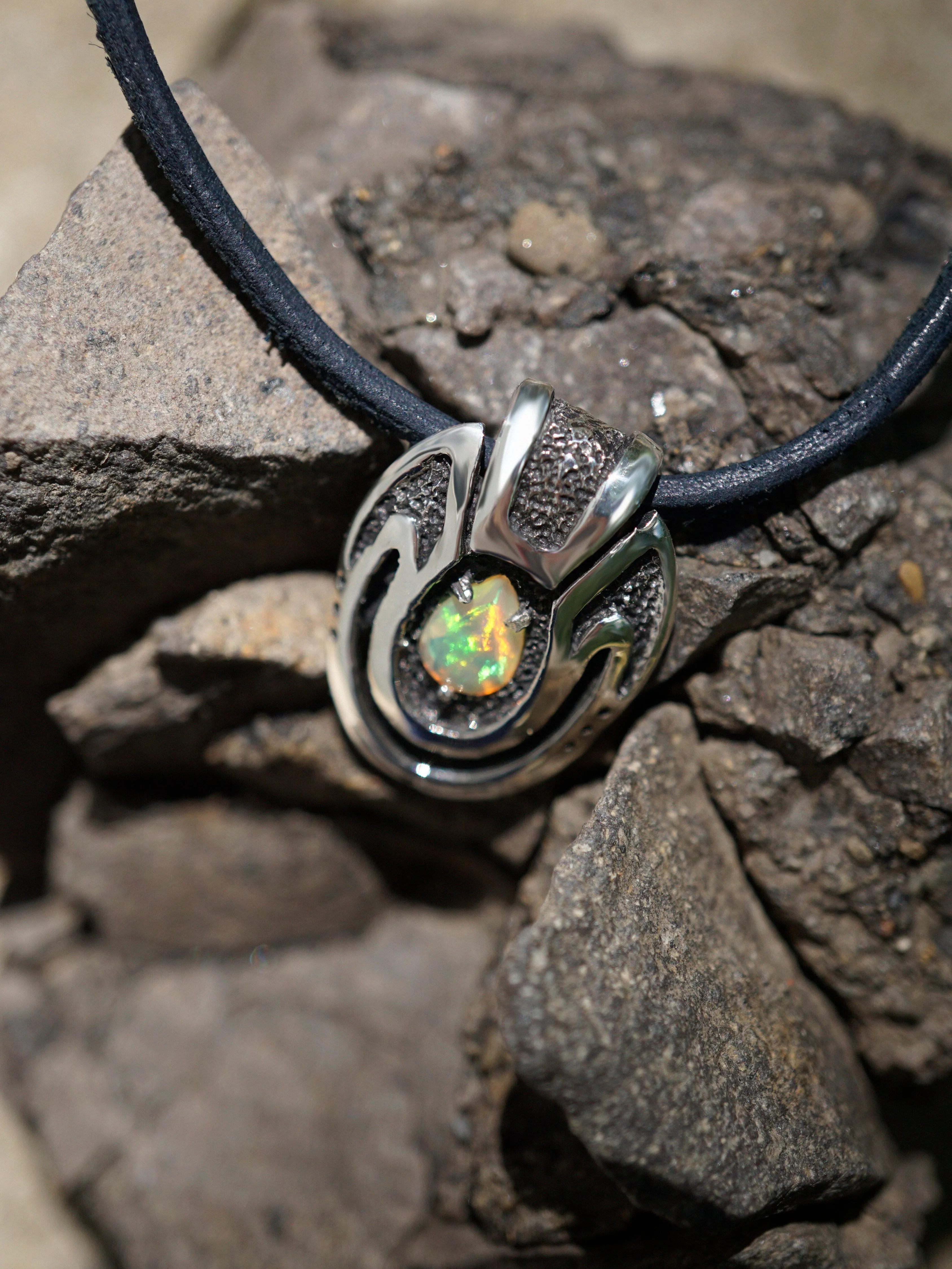 BEETLE | Opal pendant