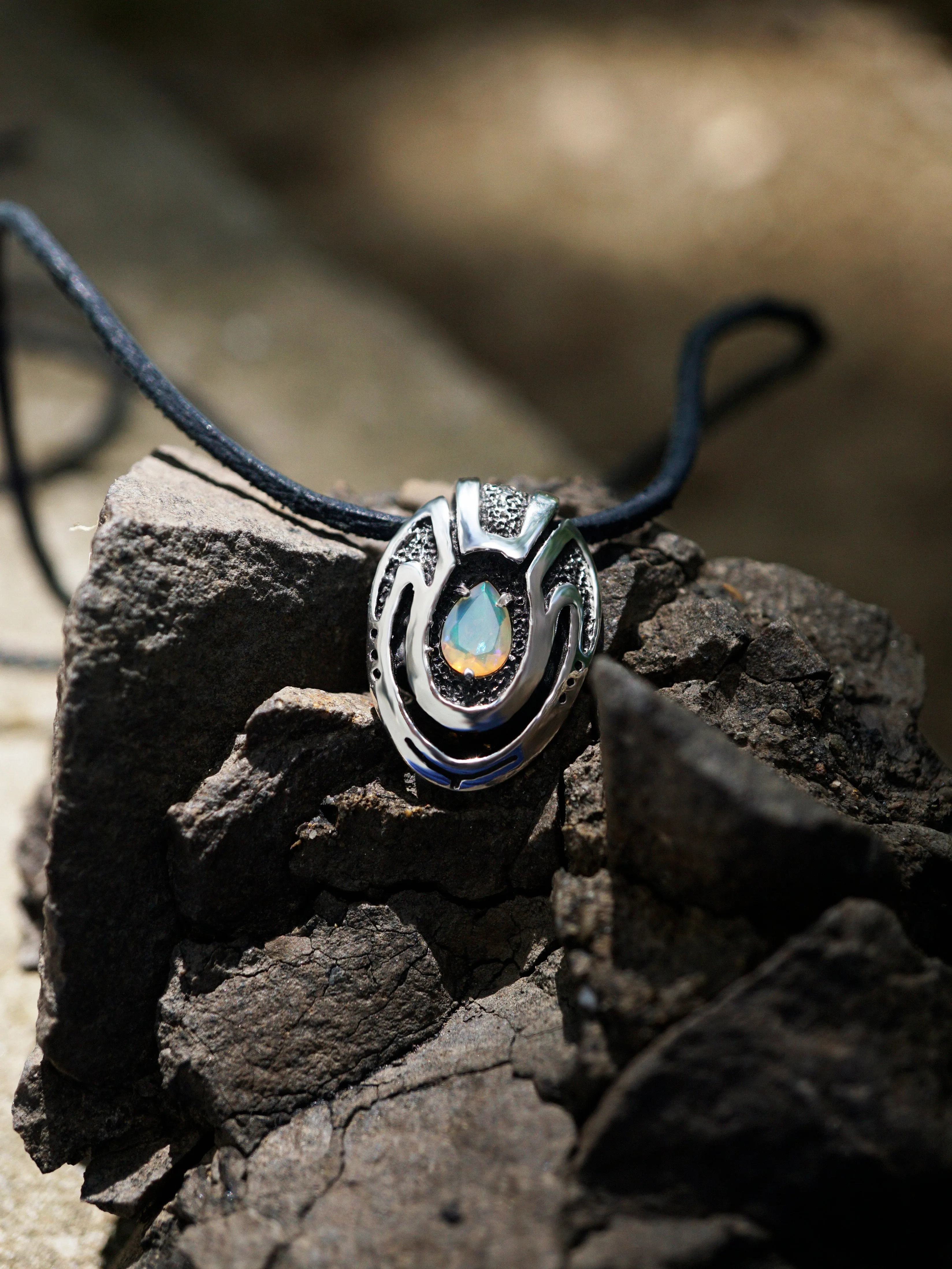 BEETLE | Opal pendant