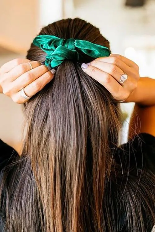 Bow Velvet Scrunchie