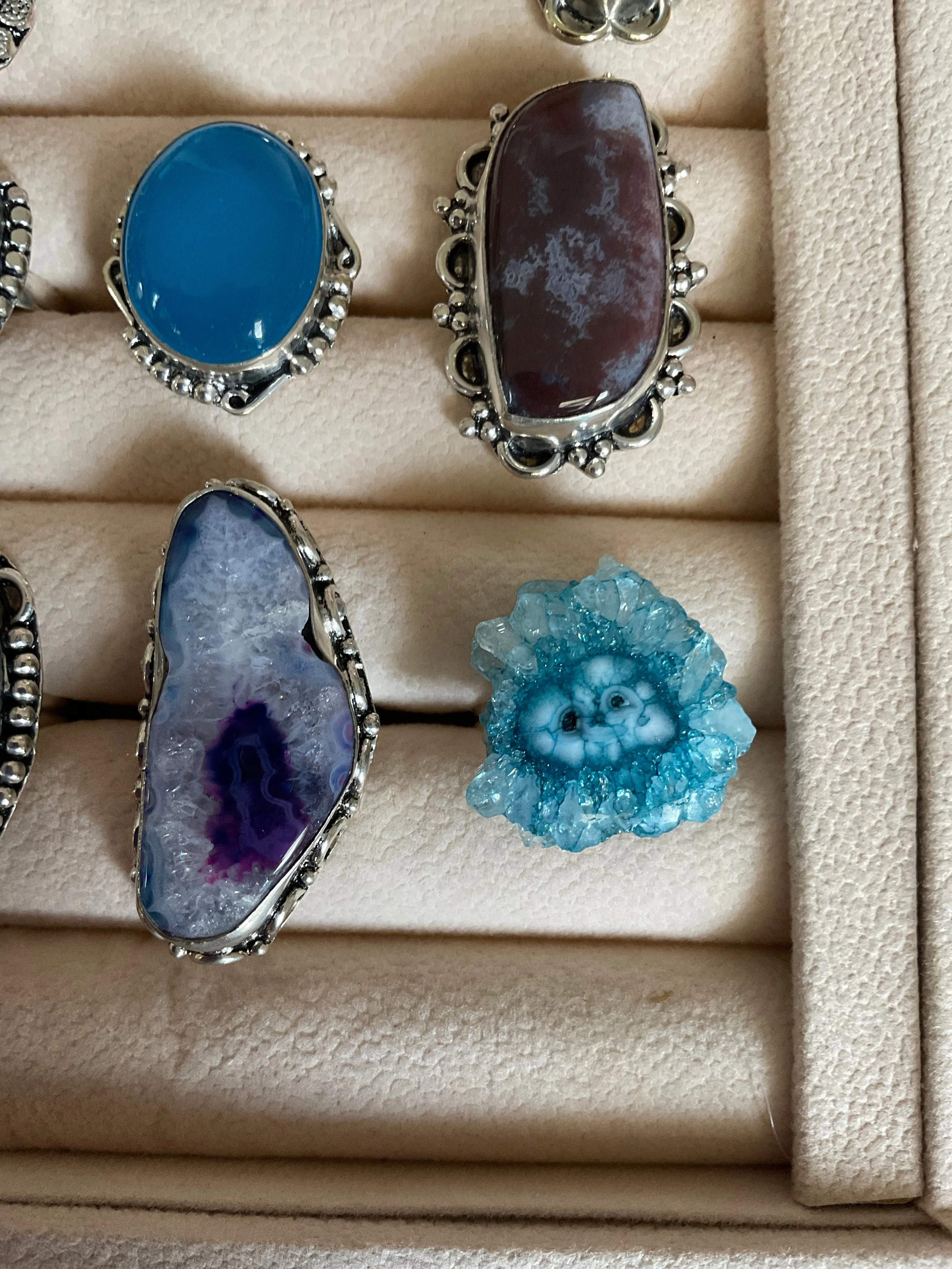 Gemstone rings