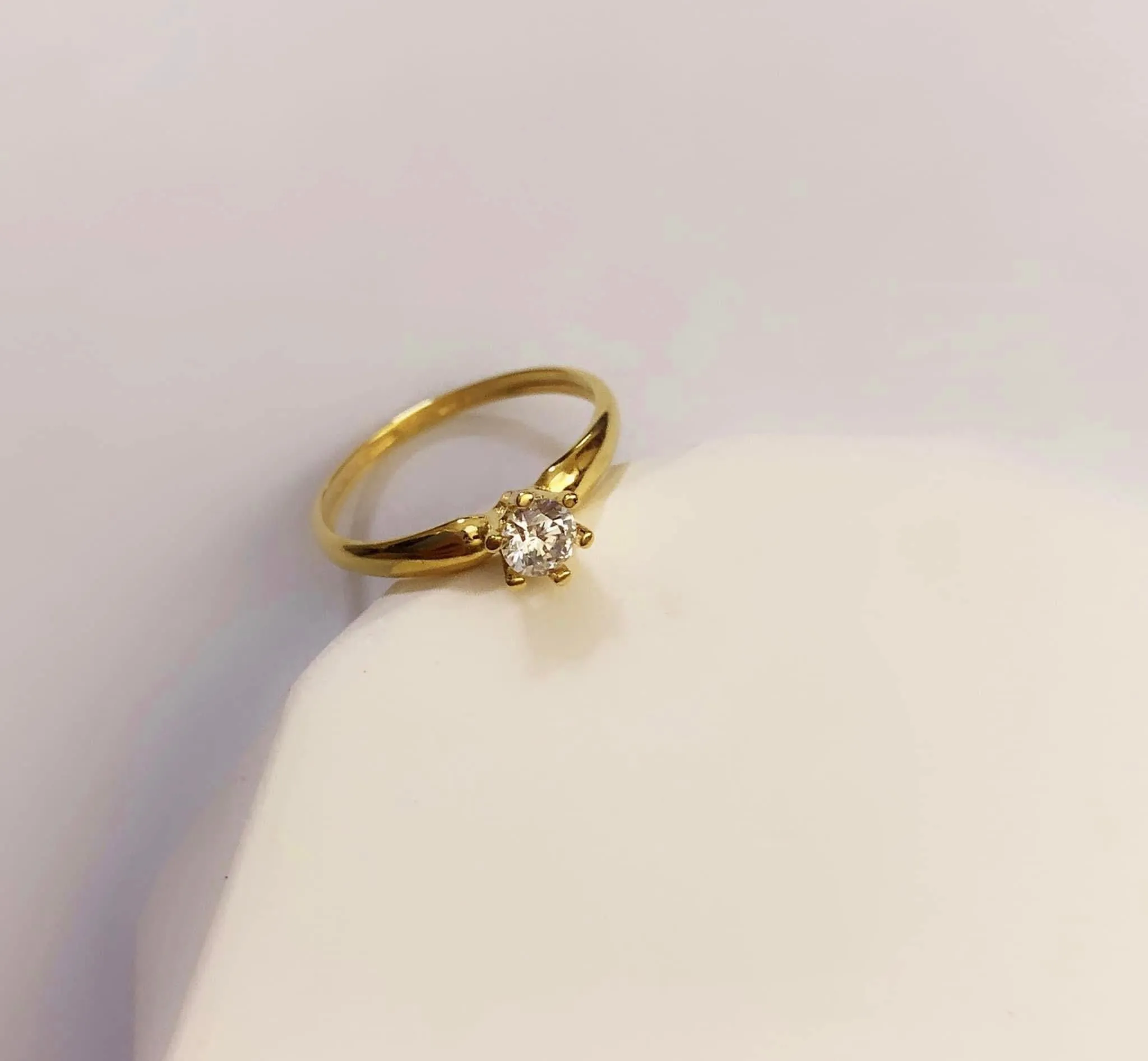 Ivana 6-Prong Engagement Ring 18K Yellow Gold