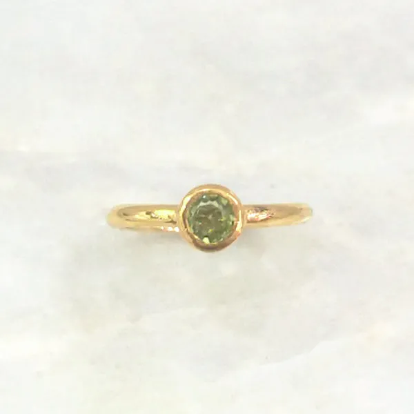 Peridot Minette Rings