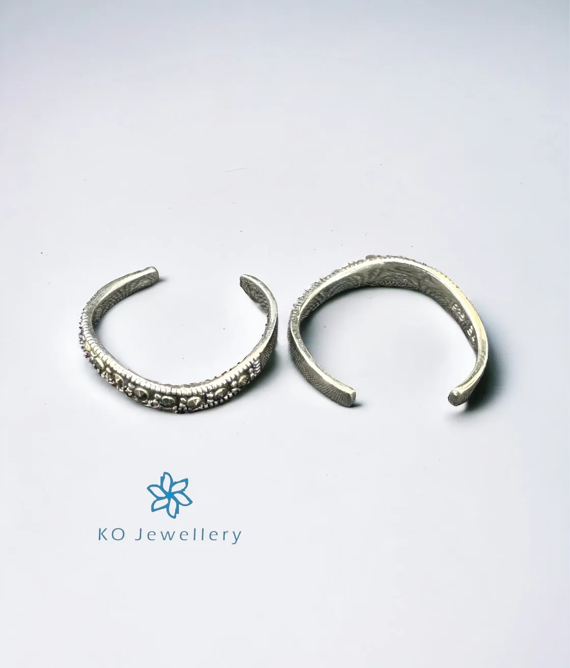 The Julius Silver Marcasite Toe-Rings