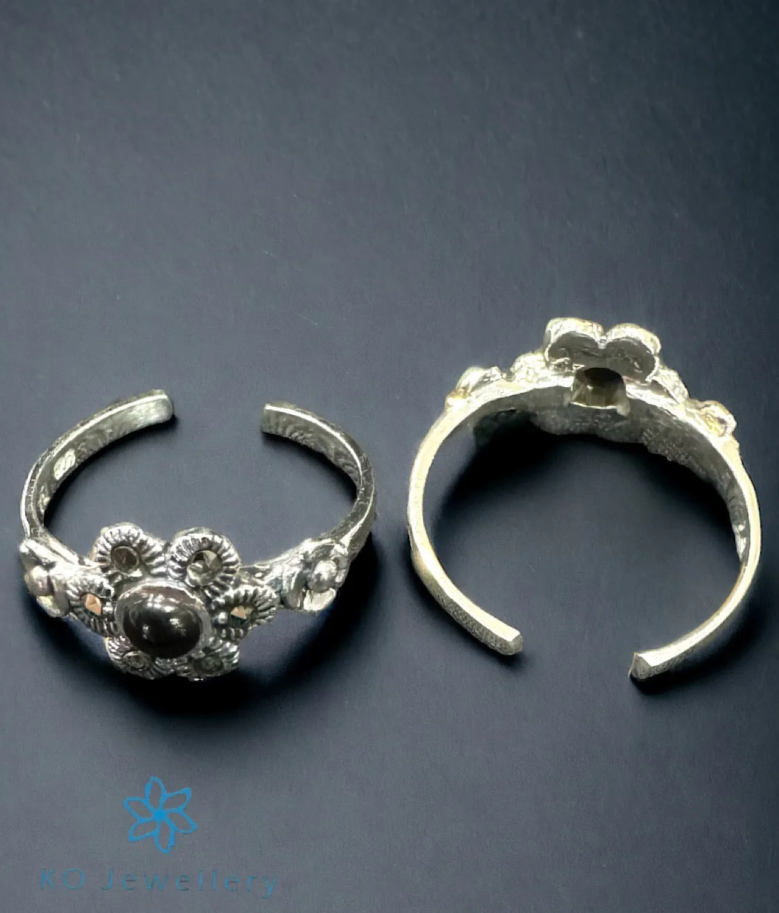 The Preet Silver Marcasite Toe-Rings (Black)