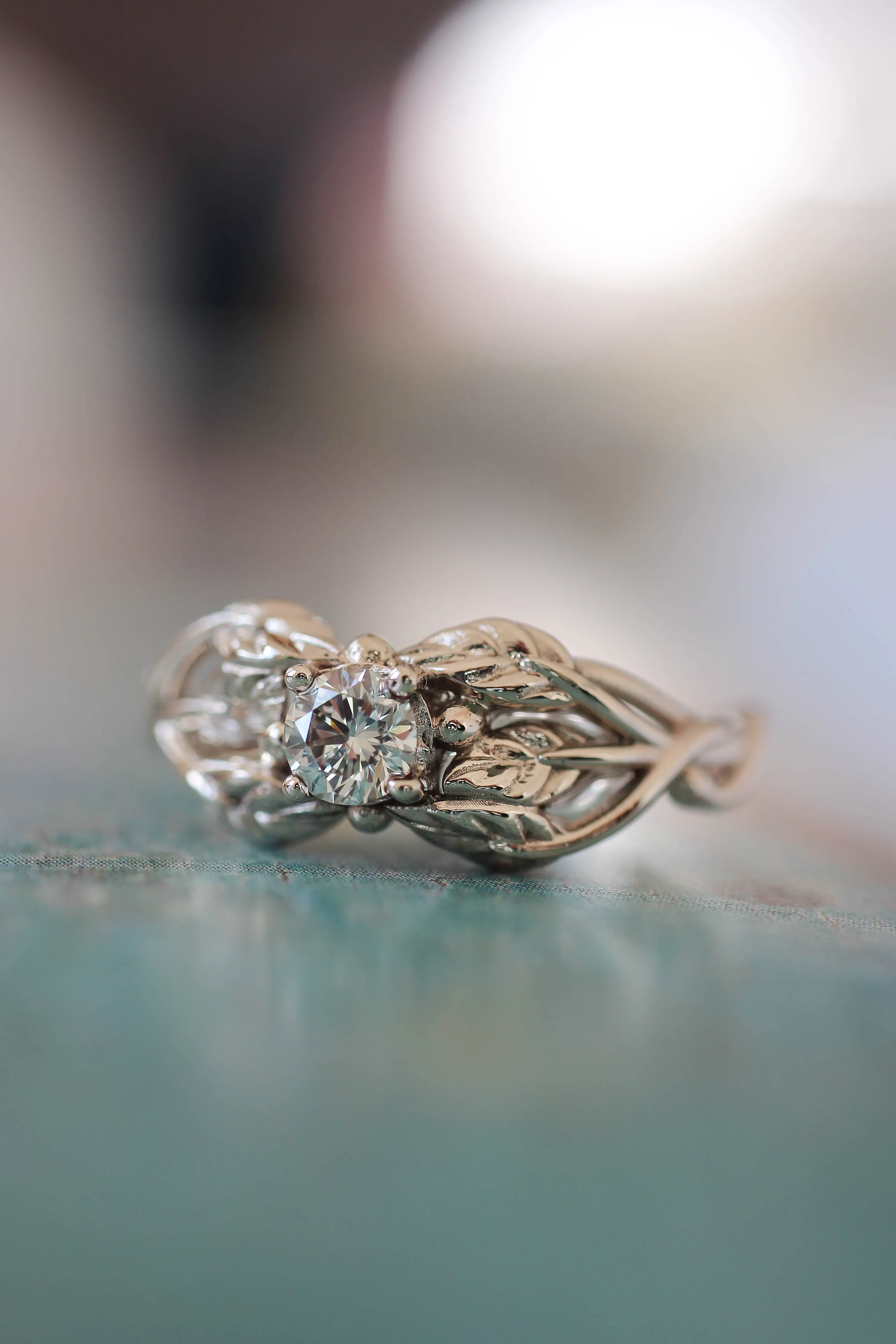 Tilia | leaf engagement ring setting, round 4 mm