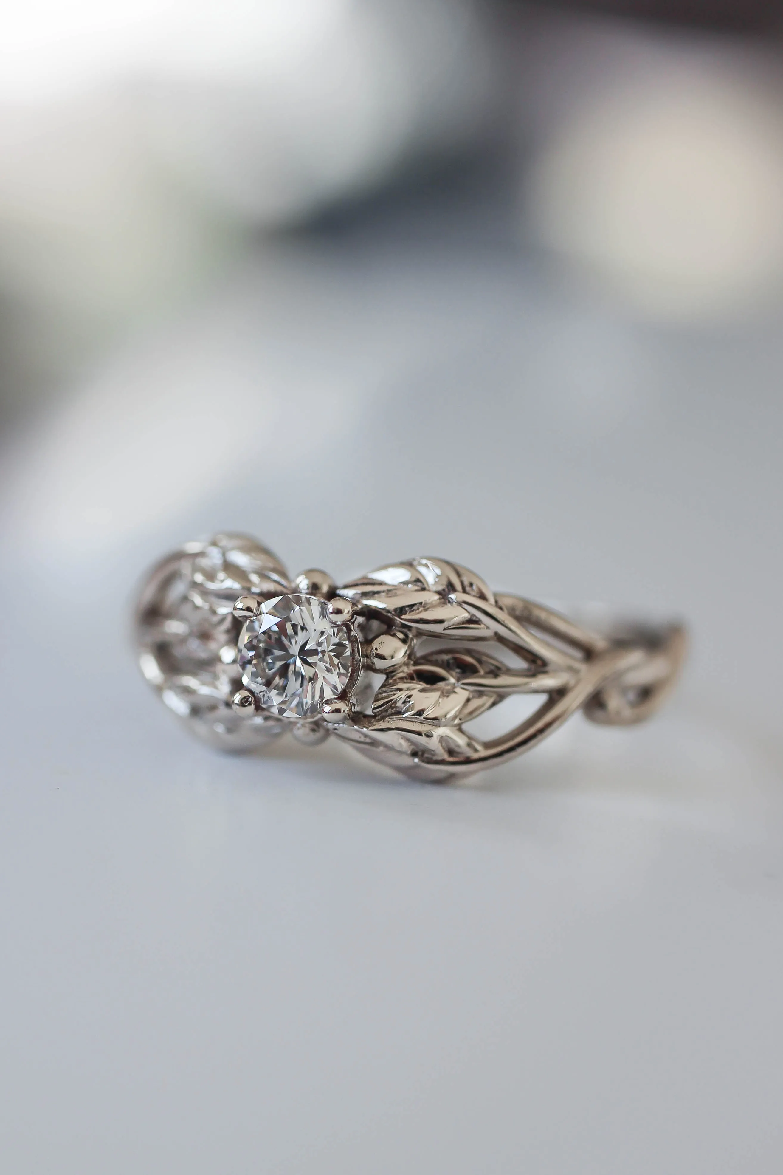 Tilia | leaf engagement ring setting, round 4 mm